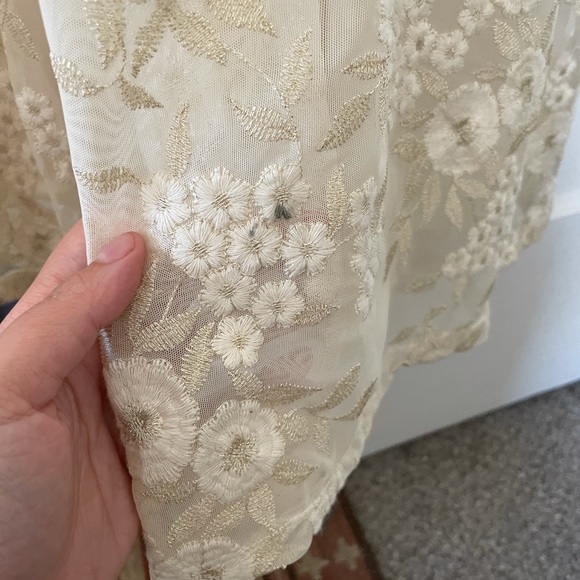 Heirloom Lace Wedding Gown - NWT - Picture 7 of 7